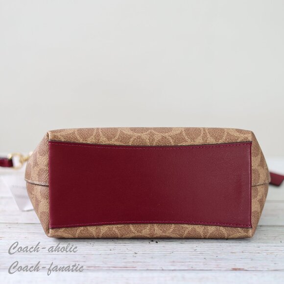 Coach CX588 Zip Top Shoulder Bag In Signature Canvas w/ Horse & Carriage SEALED - Picture 11 of 12